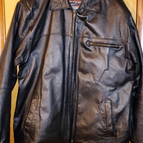 Leather jacket with zip in liner/large tall size! - Picture 3 of 6